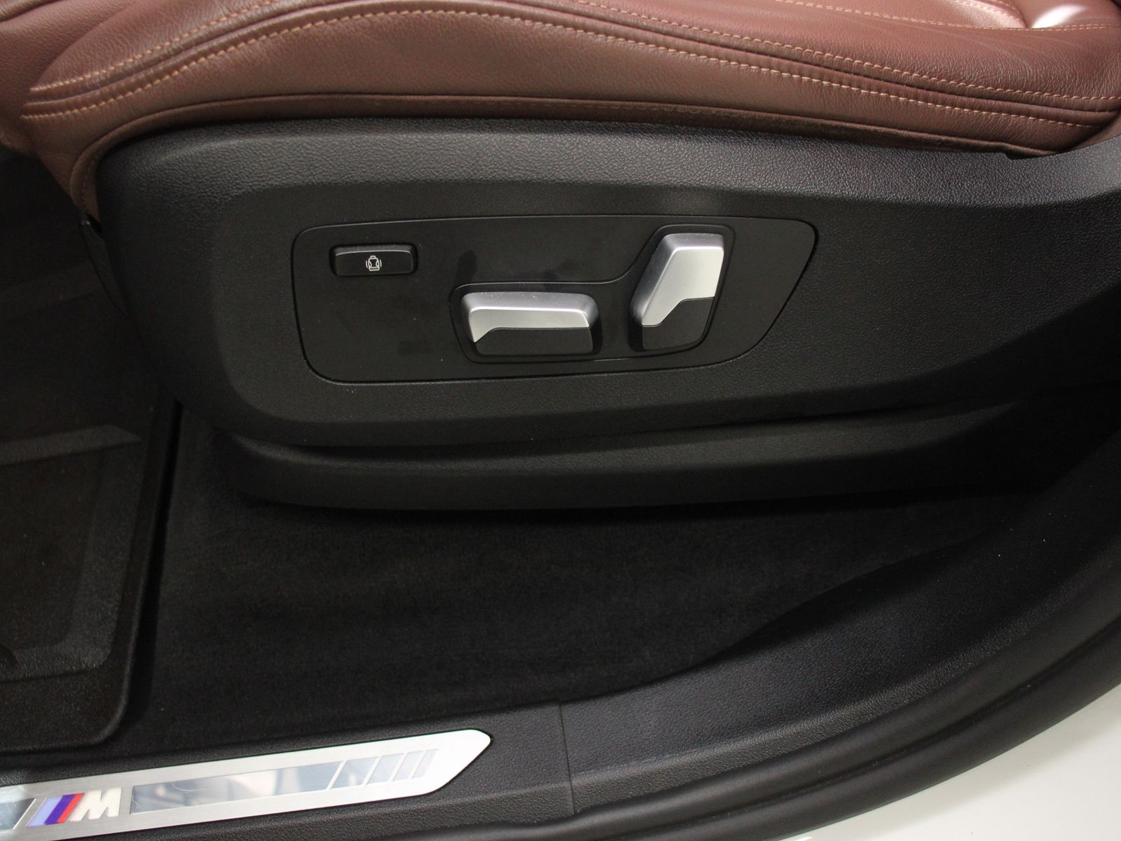 BMW X5 xDrive45e M Sportpaket DAB LED WLAN Shz PDC