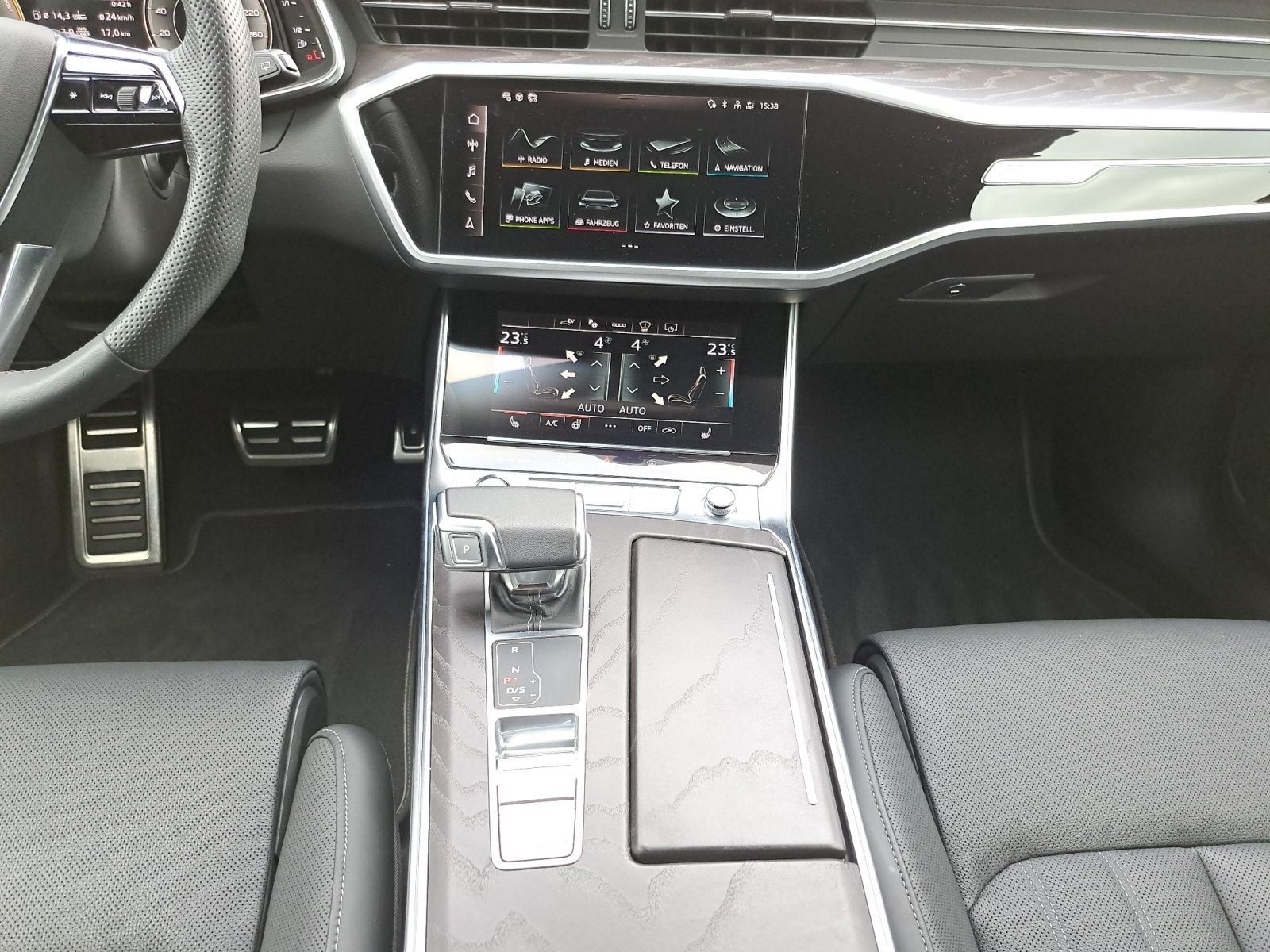 Audi A6 Avant 55 TFSIe quattro S tronic - Samsaru's Car Outlet