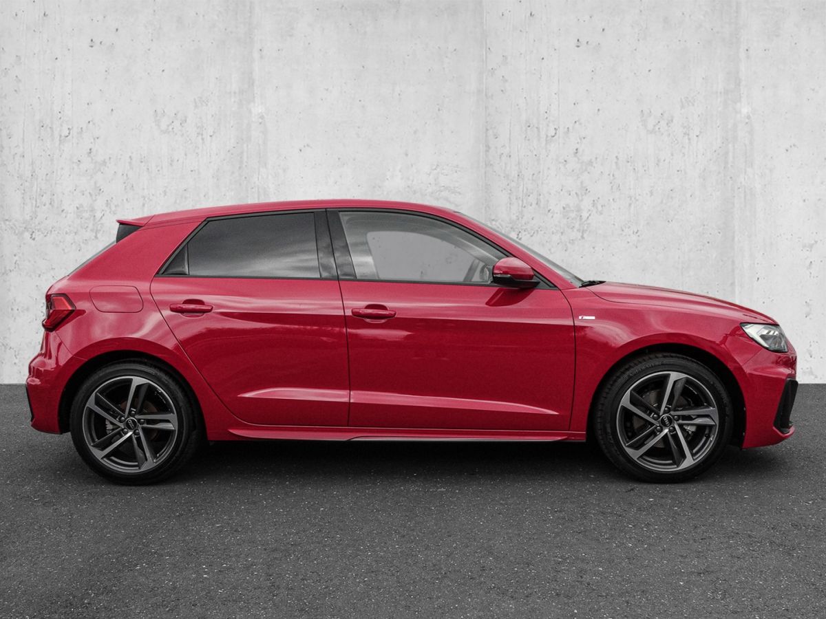 Audi A1 Sportback 35 TFSI S tronic S line - Samsaru's Car Outlet