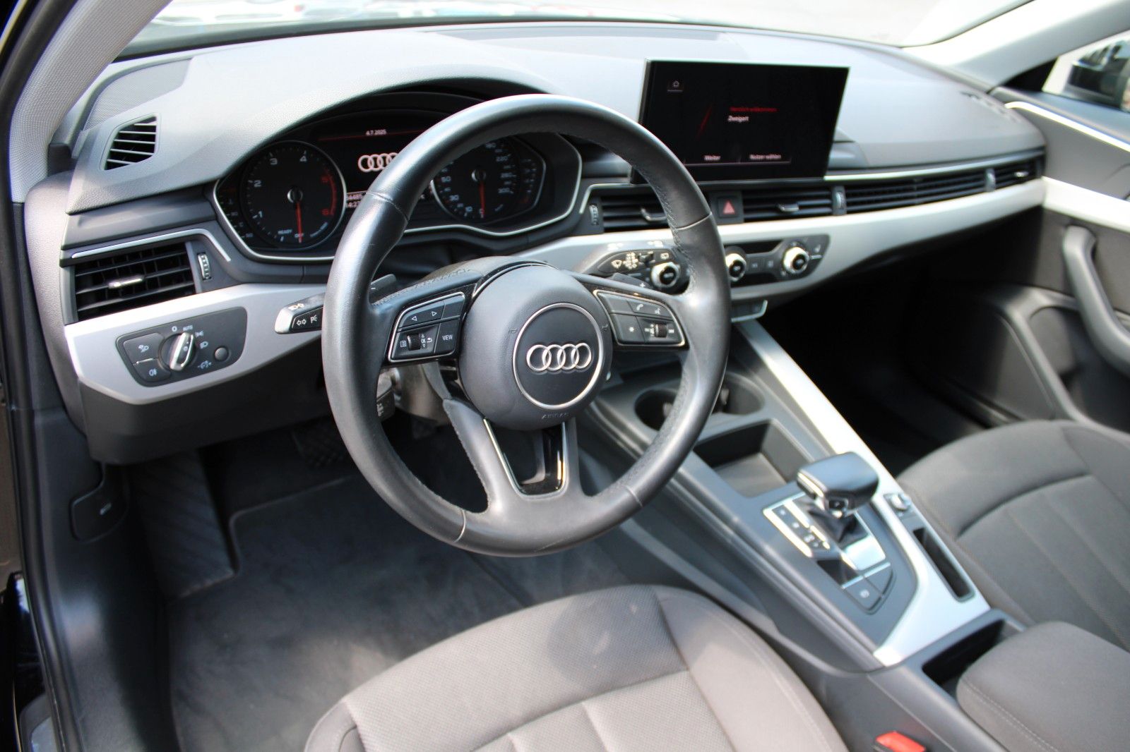Audi A4 Avant 40 TDI - Samsaru's Car Outlet