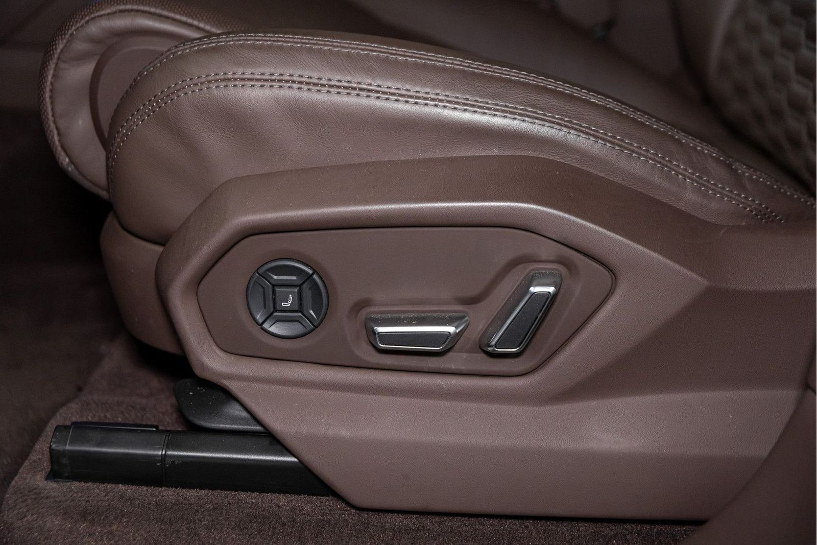 Lamborghini Urus S - Samsaru's Car Outlet