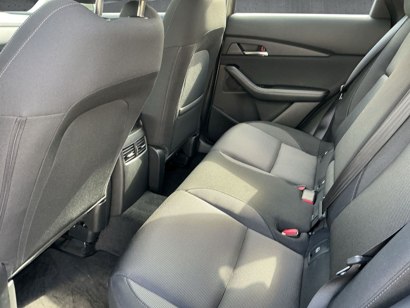 Mazda CX-30 2.0 AT Exclusive LED HUD Navi ACAA