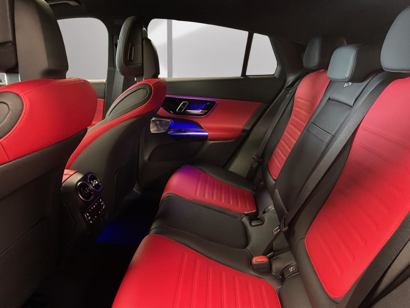 Mercedes-Benz GLC 300 d 4M COUPE AMG - Samsaru's Car Outlet