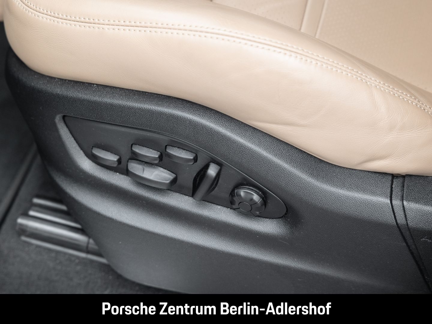Porsche Cayenne E-Hybrid BOSE Rückfahrkamera Panorama