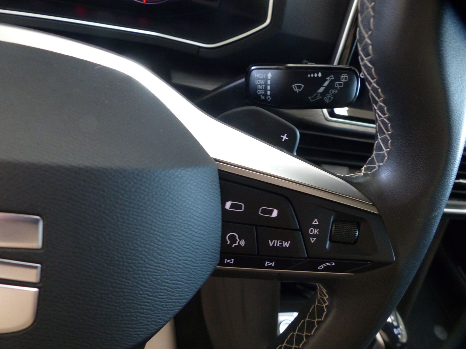 Seat Tarraco Xcellence 4Drive AHK+LED+ACC+Standh+Navi