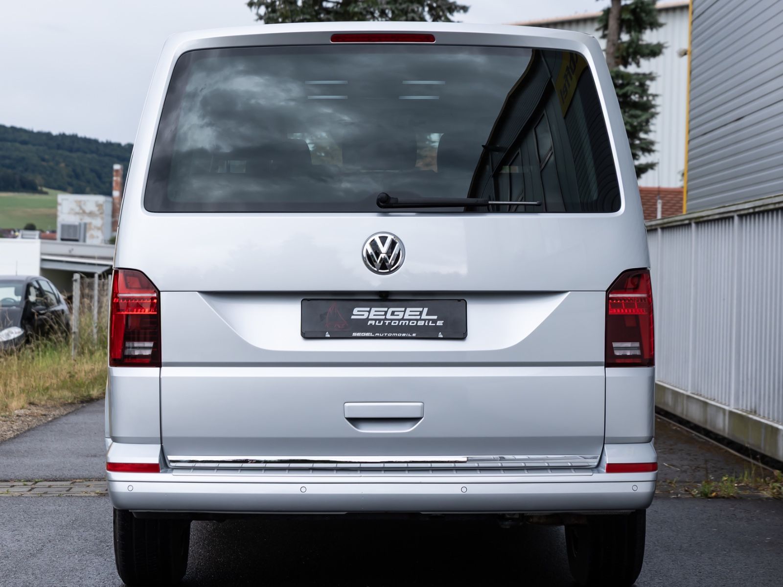 Volkswagen T6 Multivan - Samsaru's Car Outlet