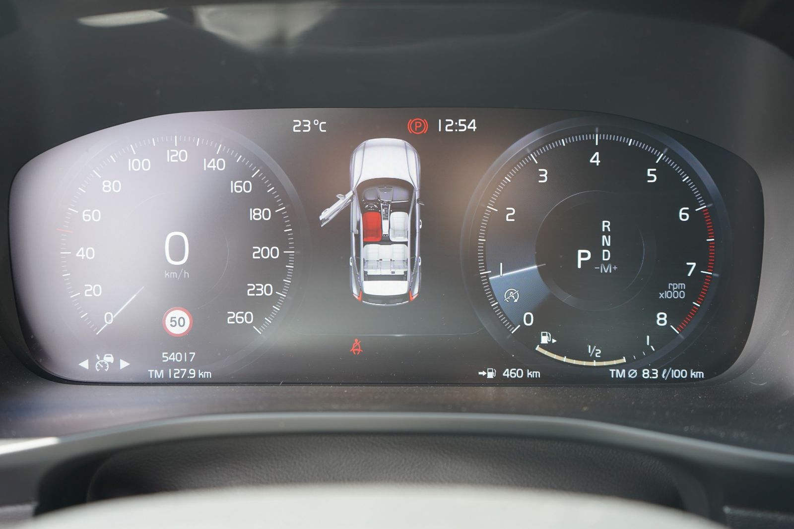 Volvo XC 40 T3 2WD Momentum Pro - Samsaru's Car Outlet