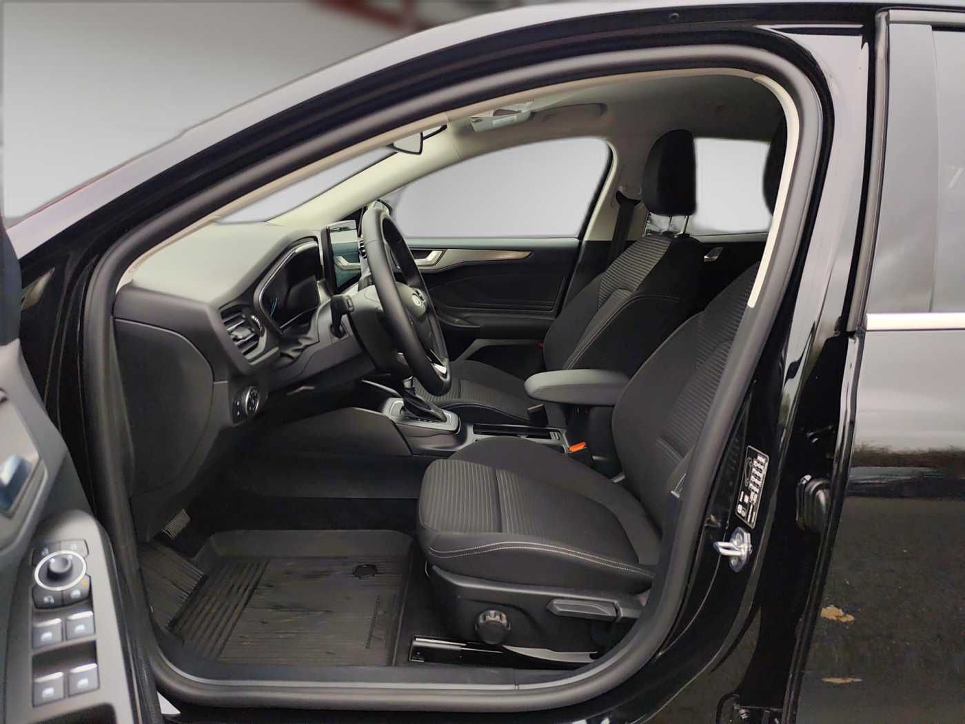 Ford Focus 1.0 MHEV Titanium *Navi, ACC, BLIS, RFK