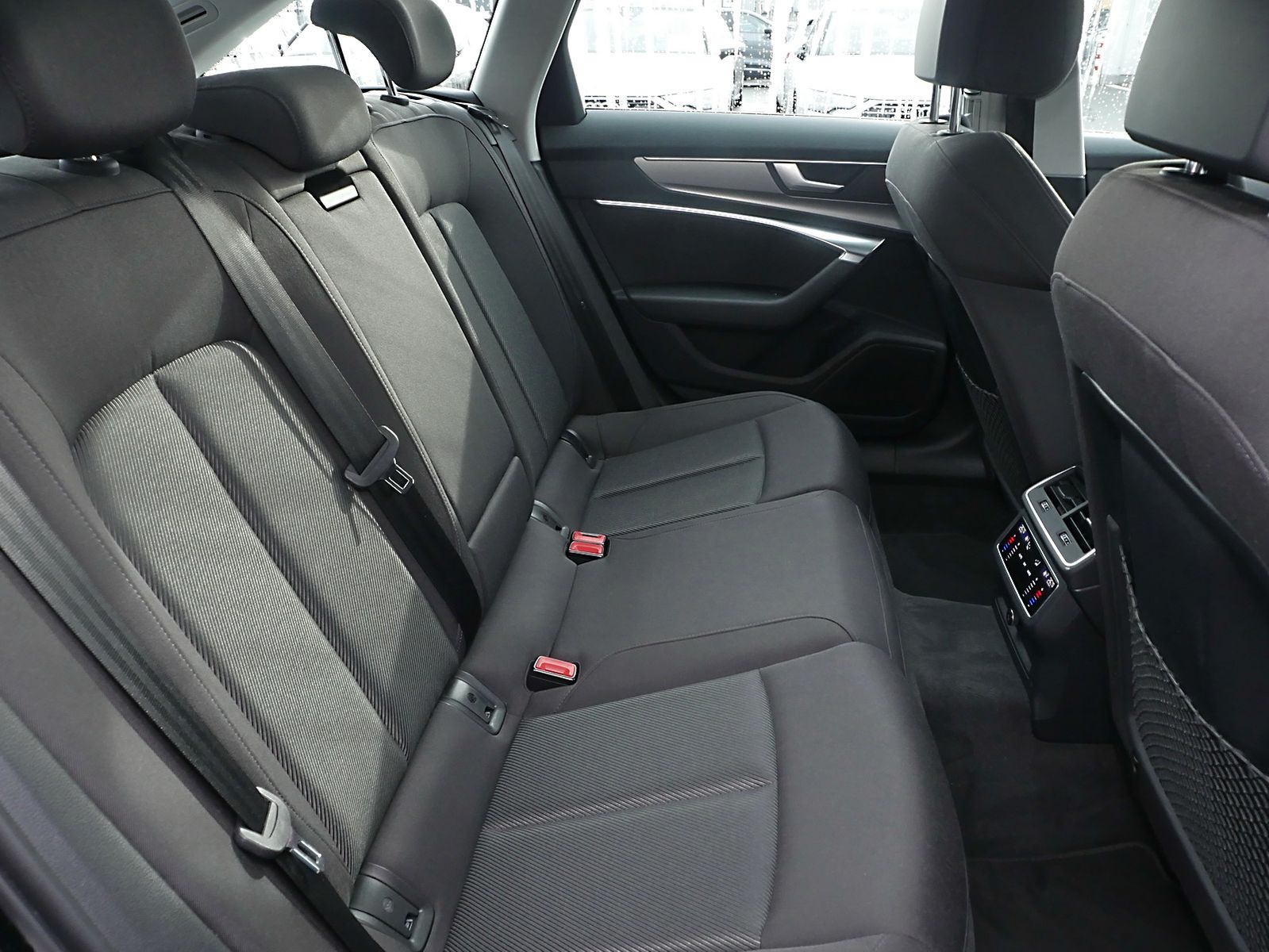 Audi A6 Avant Sport 45 TFSI - Samsaru's Car Outlet