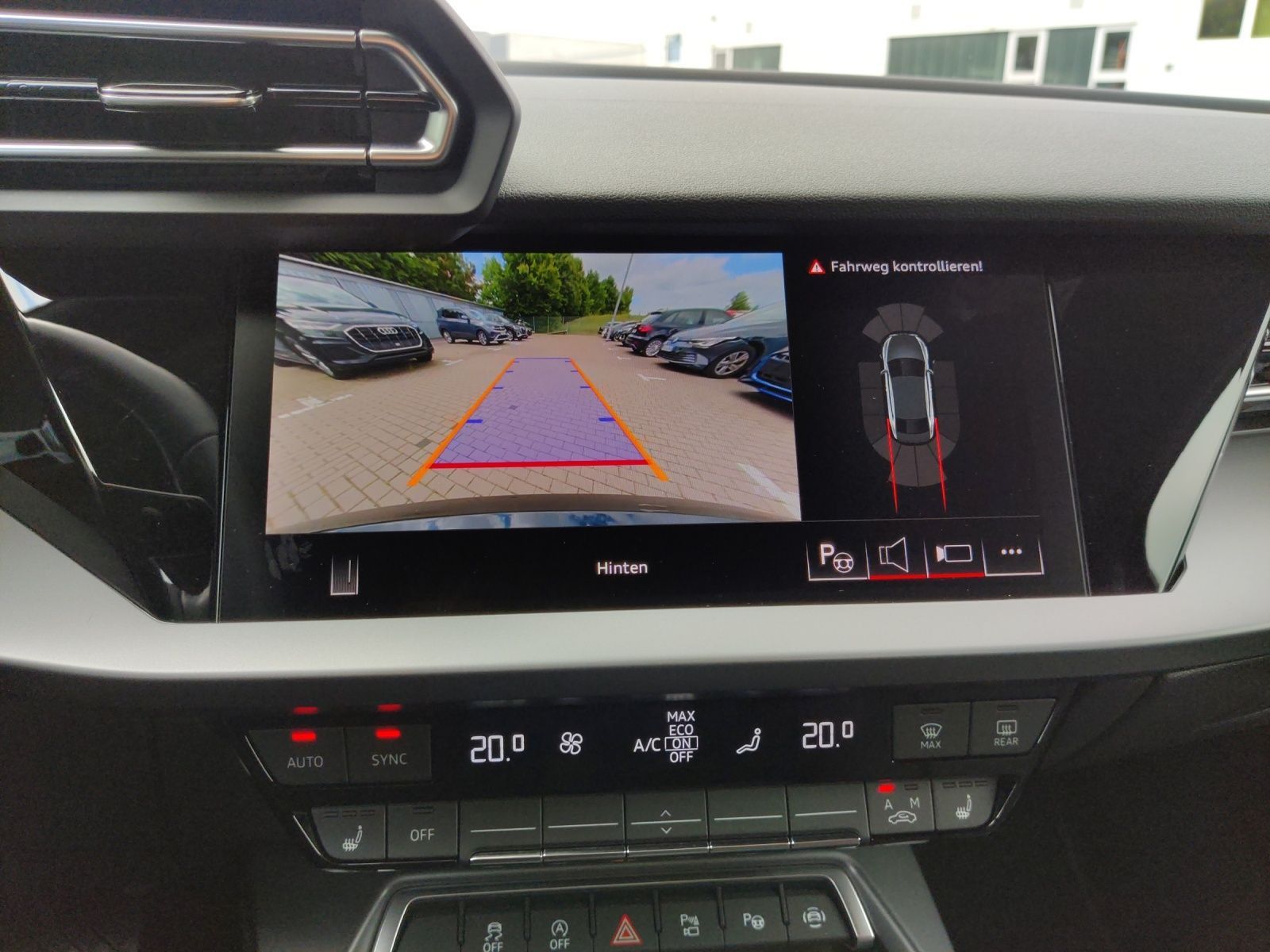 Audi A3 Limousine 30 TFSI advanced - Samsaru's Car Outlet