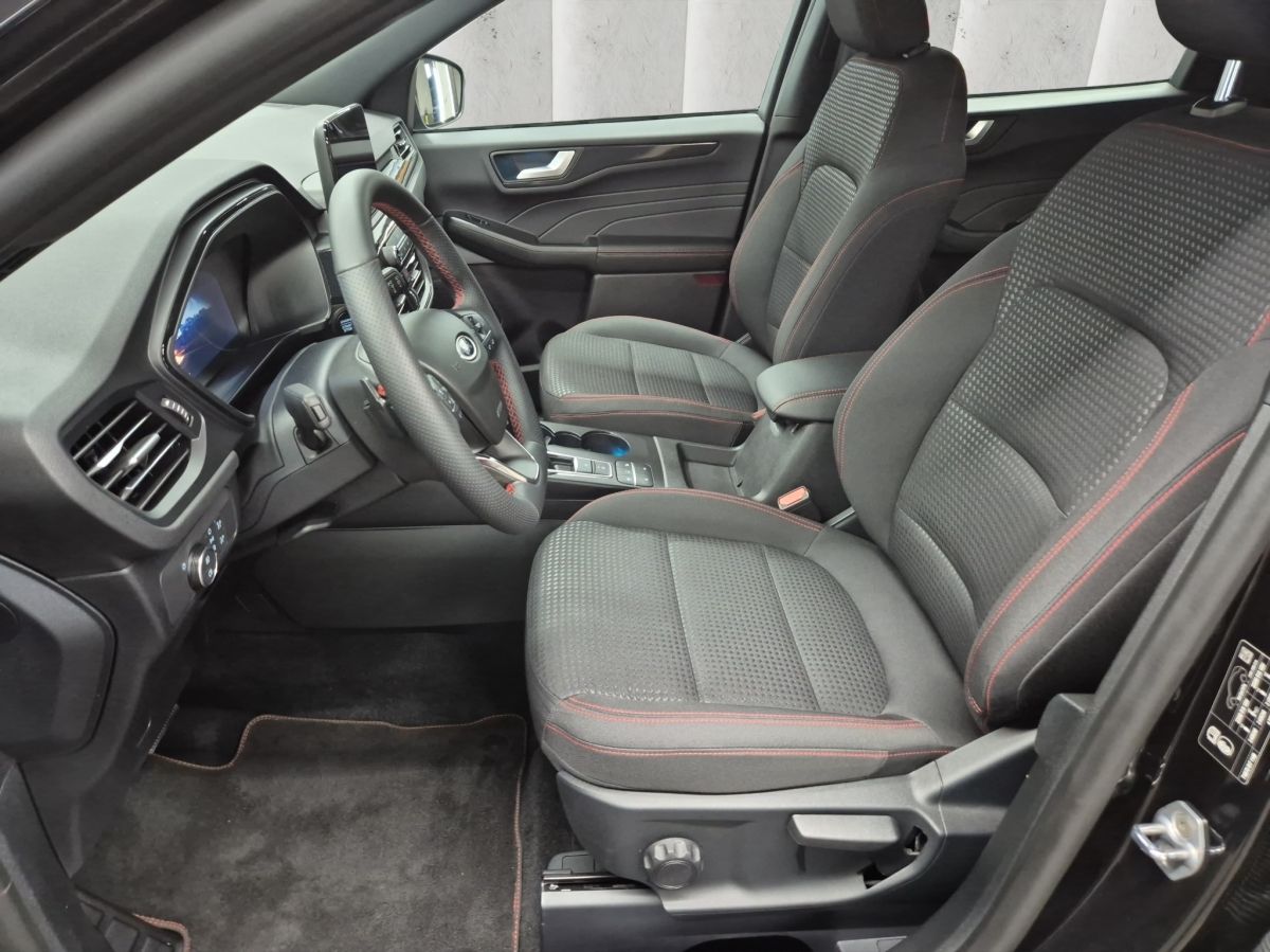 Ford Kuga ST-Line - Samsaru's Car Outlet