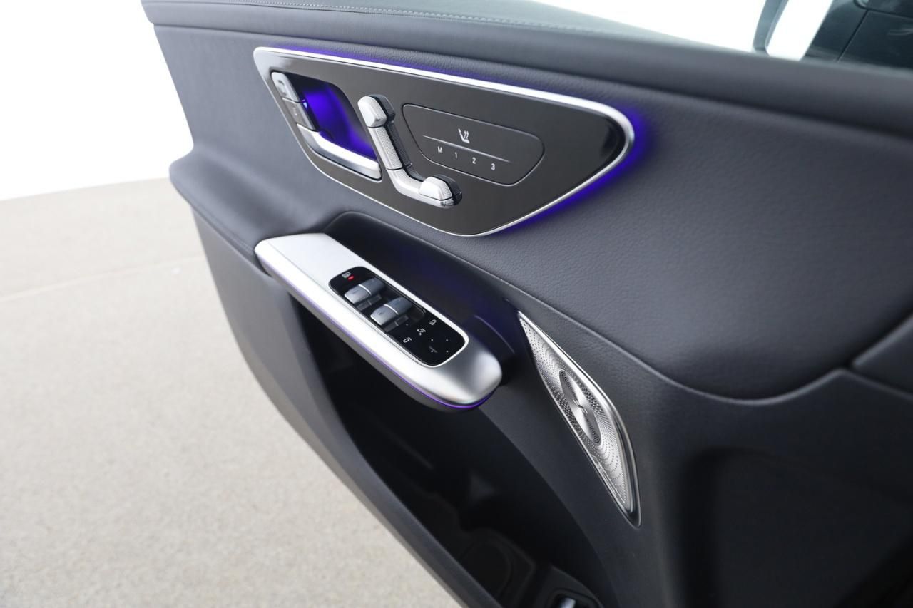 Mercedes-Benz GLC 200 d 4M AMG Digital Light Night Burmester