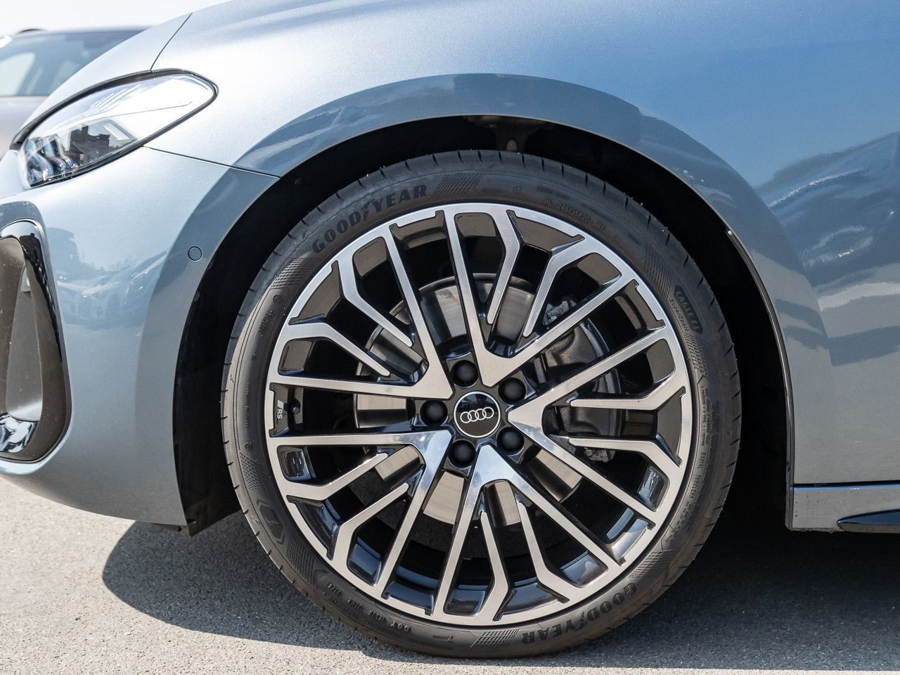 Audi A5 Avant TDI quattro 150 kW S tronic AHK S line
