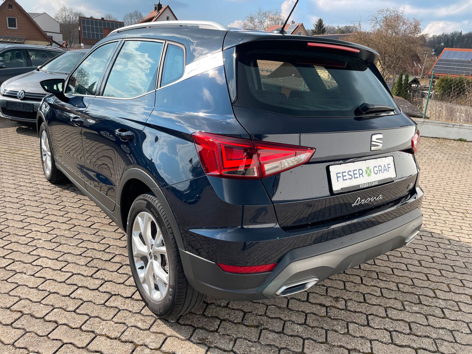 Seat Arona FR 1.0 TSI DSG - Samsaru's Car Outlet