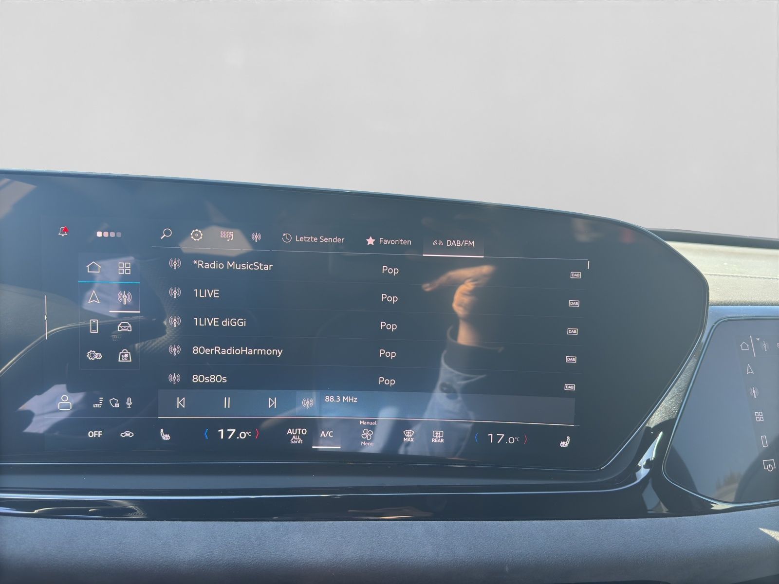 Audi A6 Avant TDI S LINE NEUES MODELL LM20 AHK OLED B