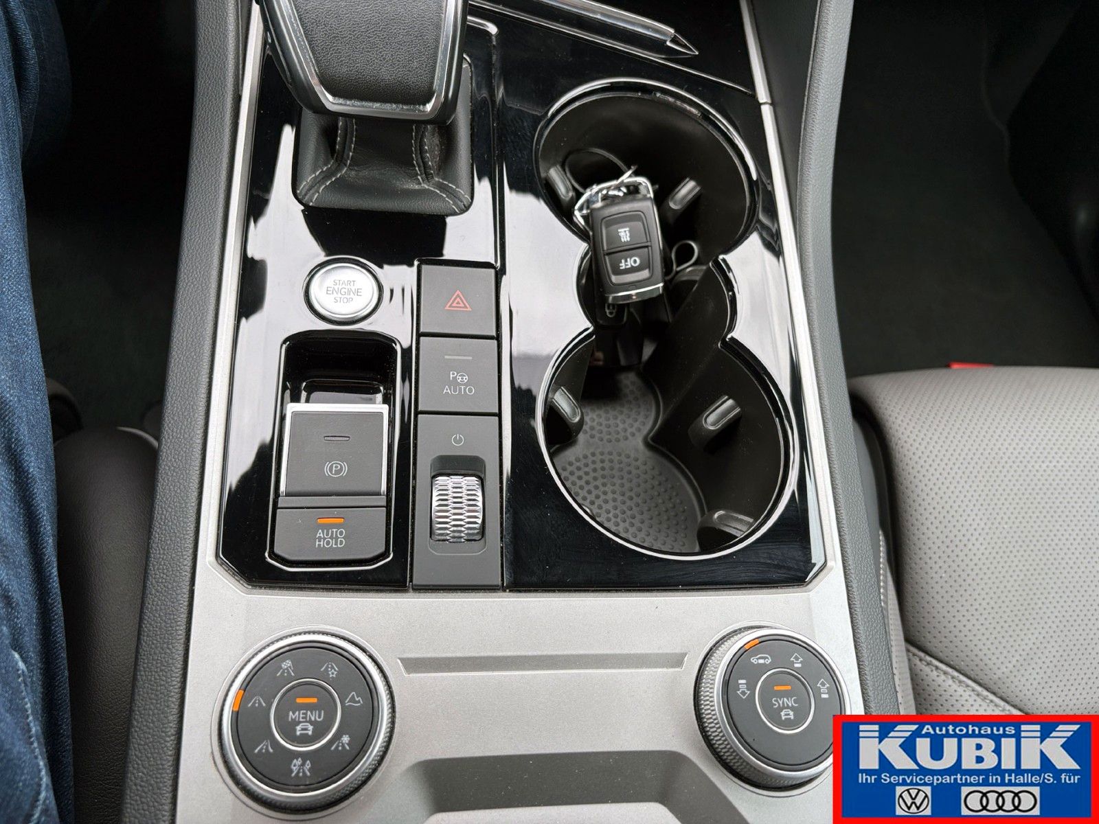 Volkswagen Touareg 3.0 TDI R-Line Black Style+Allradlenkung