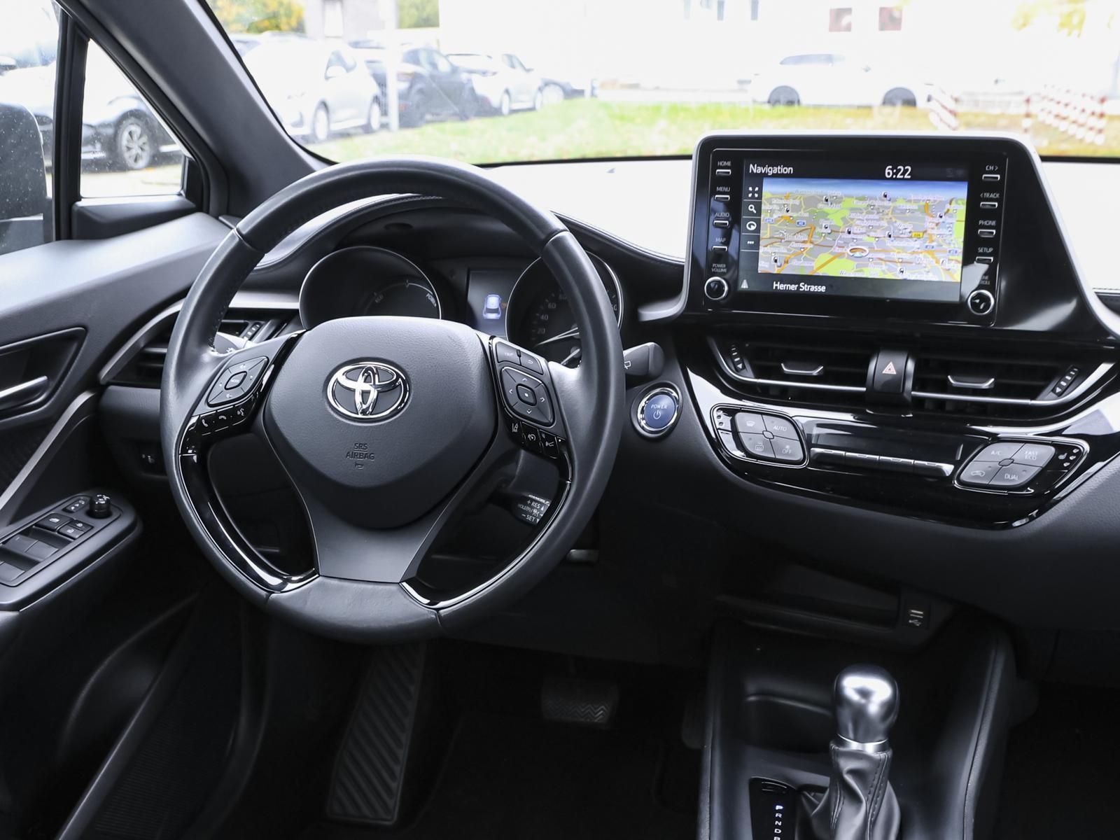 Toyota C-HR 1.8 Hybrid Business Edition NAVI SHZ PDC BT