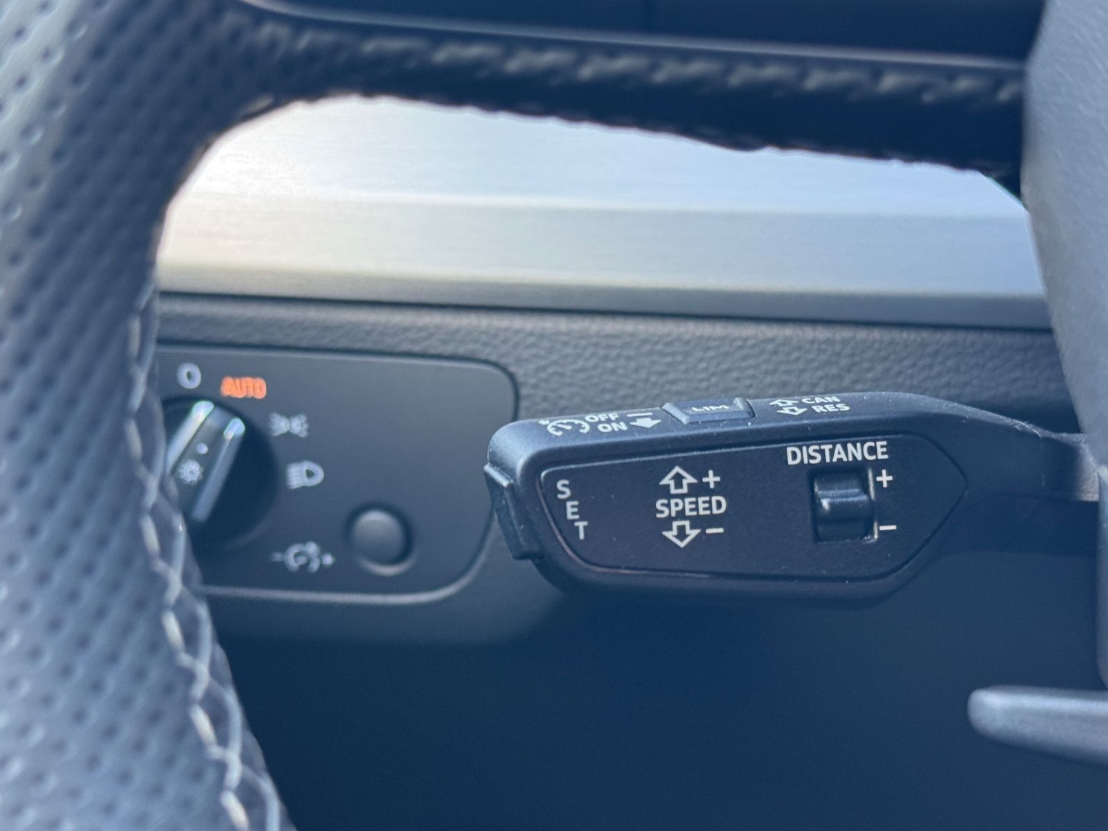Audi Q5 40 TDI quattro S line - Samsaru's Car Outlet