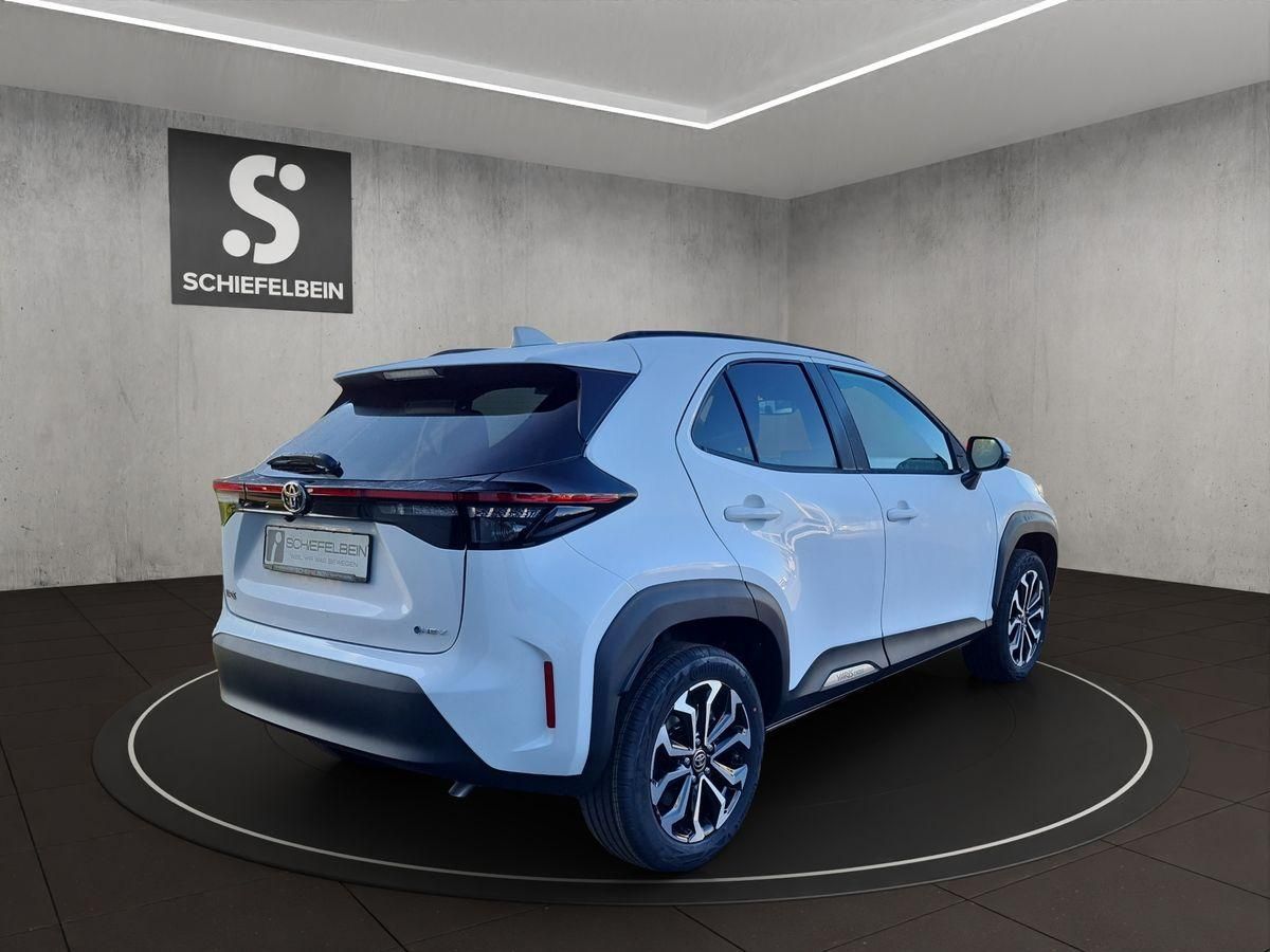Toyota Yaris Cross Hybrid Teamplayer-SHZ+LED+ACC+LHZ
