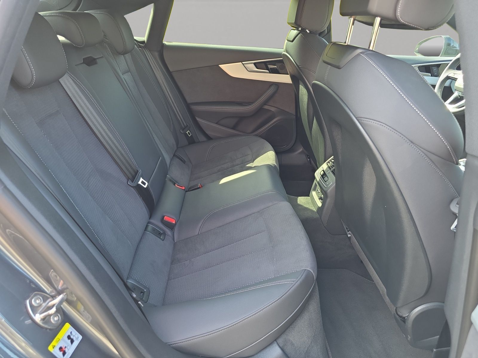 Audi A5 Sportback 40 TDI qu. S-tronic S line NAVI+MAT