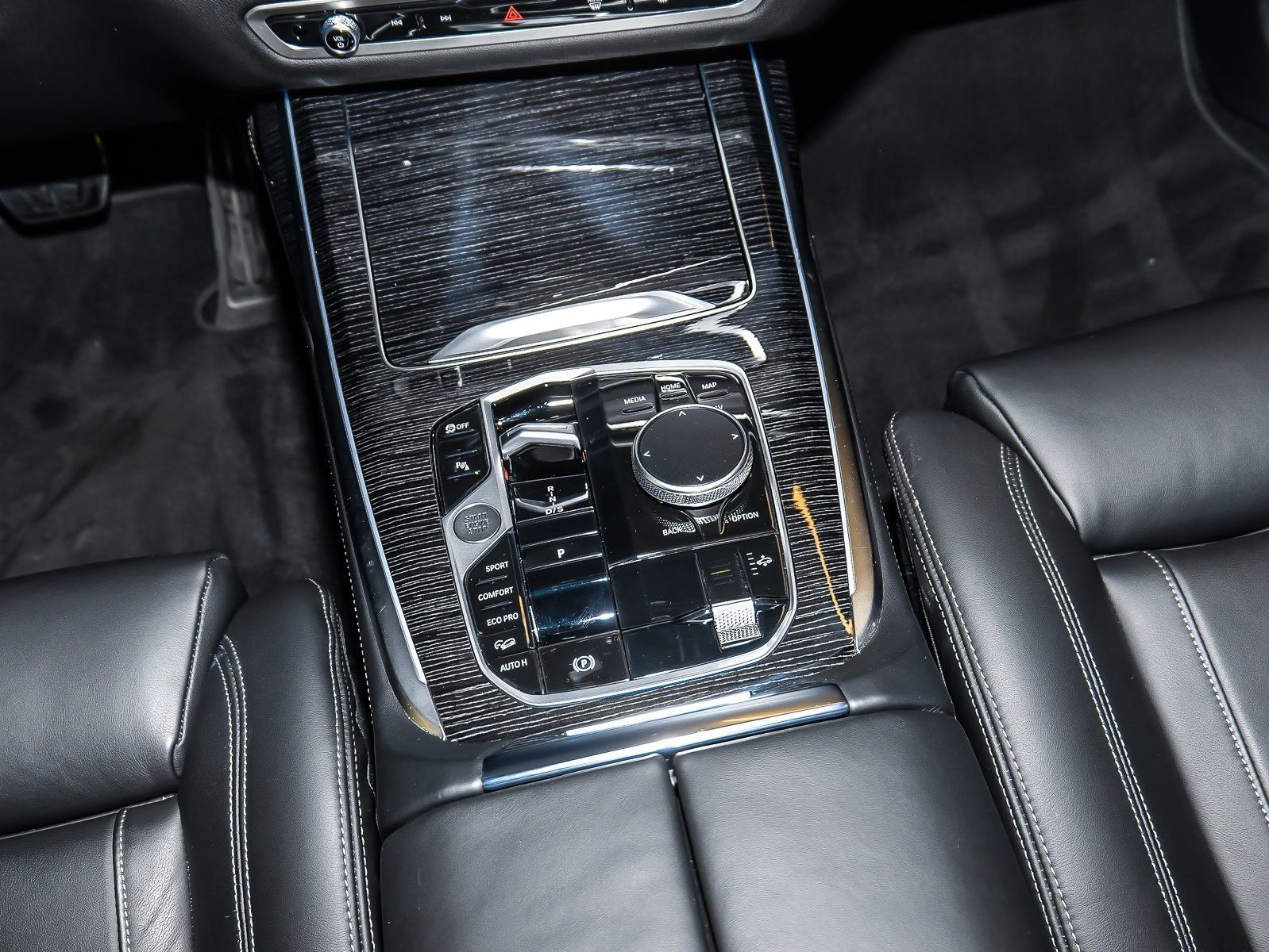 BMW X7 xDrive40d M Sport Pro DA Pro PA Prof Pano Sky