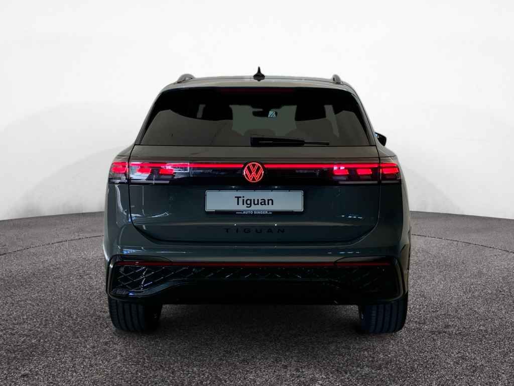 Volkswagen Tiguan R-Line eHybrid LEDER*PANO*DCC*AHK*HARMAN