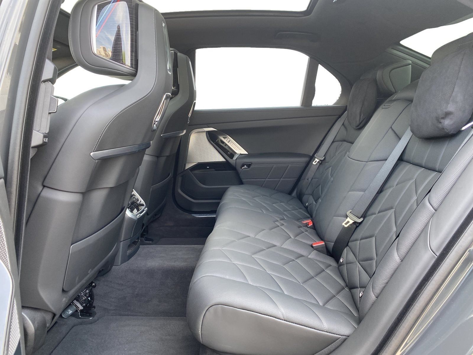 BMW 740d xDrive M-PAKET / AB 1.039 € BRUTTO O. LSZ /