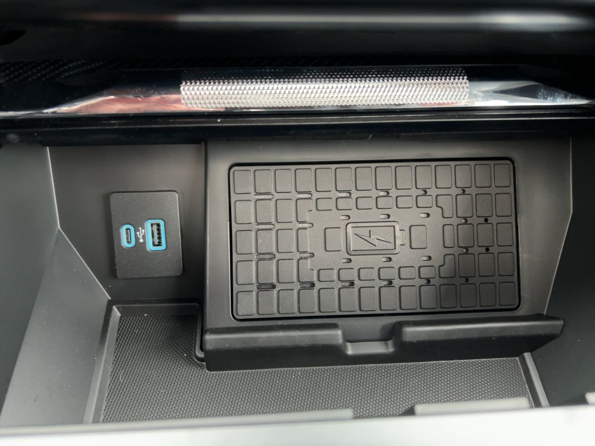 Ford F-150 SuperCrew Hybrid - Samsaru's Car Outlet