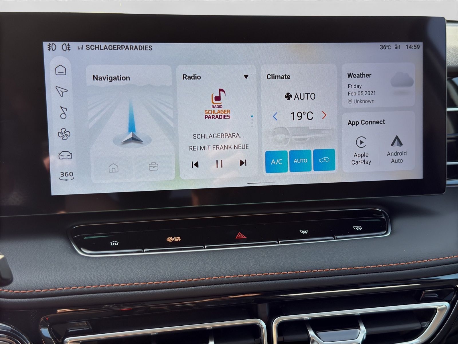 MG HS PHEV 1.5 Luxury Allwetter Reifen *Finanzierun