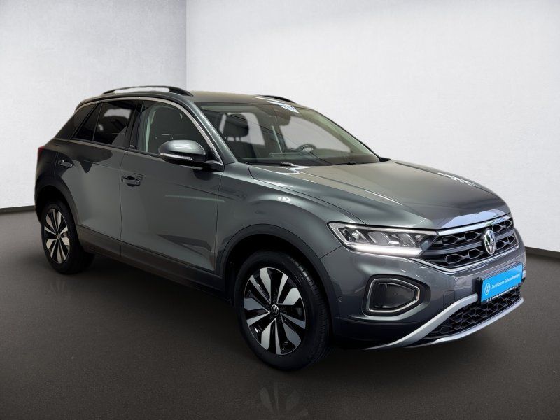 Volkswagen T-Roc 1.5 TSI Move - Samsaru's Car Outlet