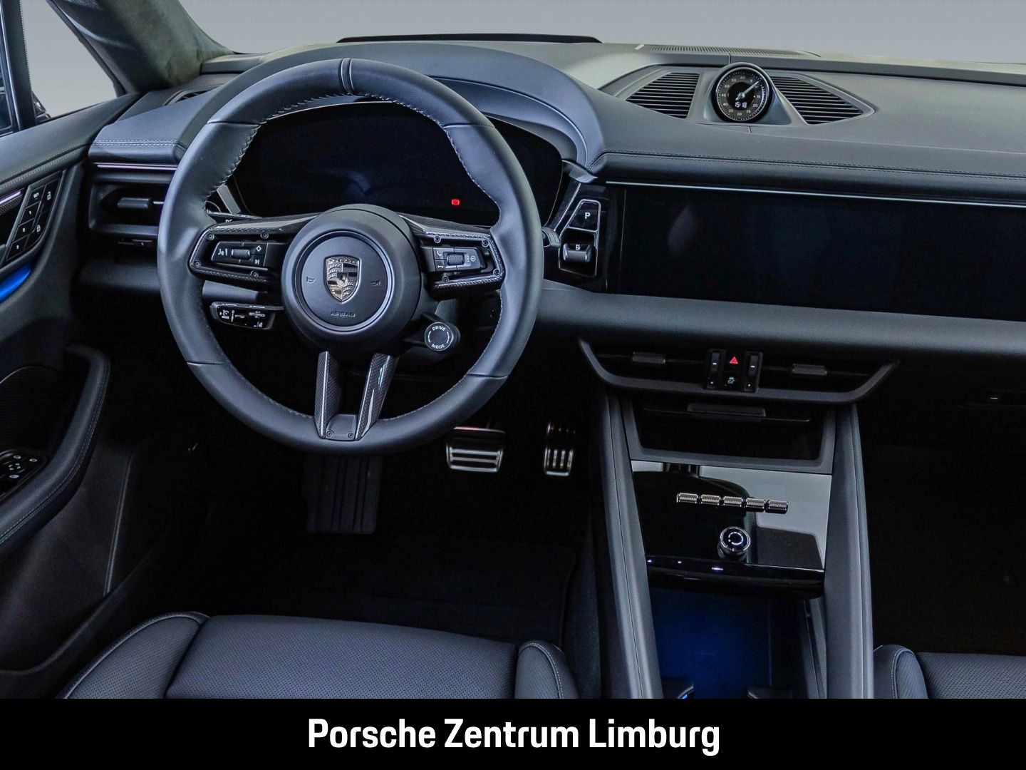 Porsche Macan Turbo BOSE Panoramadach Luftfederung LED