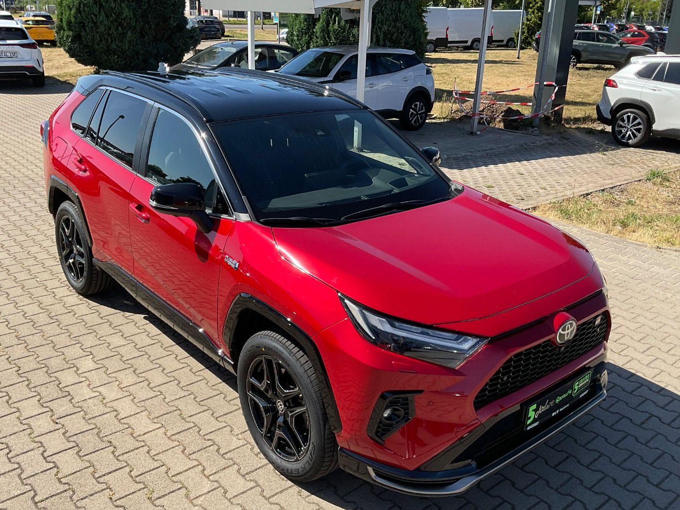 Toyota RAV4 2.5 PluginHybrid GR Sport - Samsaru's Car Outlet