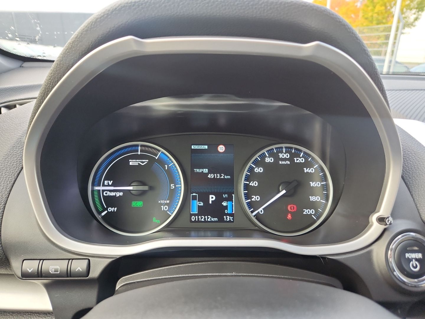 Mitsubishi Eclipse Cross Plug-In Hybrid Top Pano Leder Head