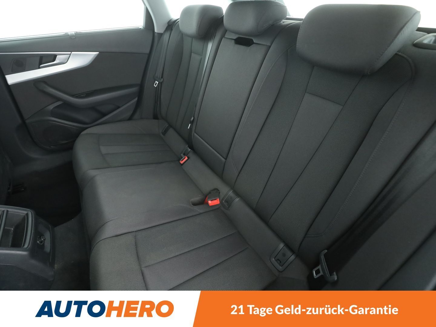 Audi A4 35 TFSI advanced - Samsaru's Car Outlet