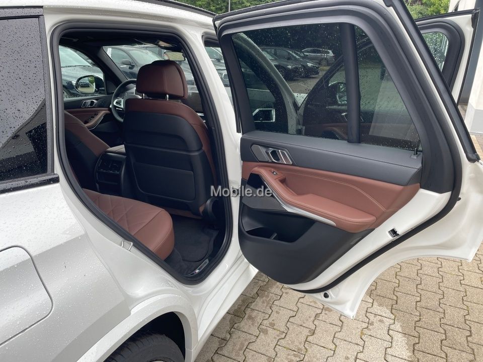 BMW X5 xDrive50e HYBRID M Sportpaket UPE 118.670 EUR