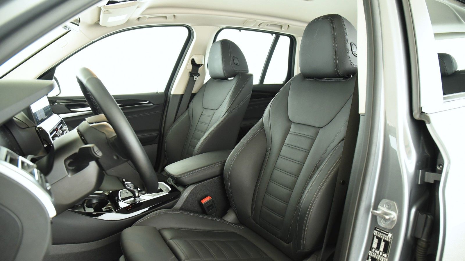 BMW X3 xDrive30d DriveAssProf - Samsaru's Car Outlet