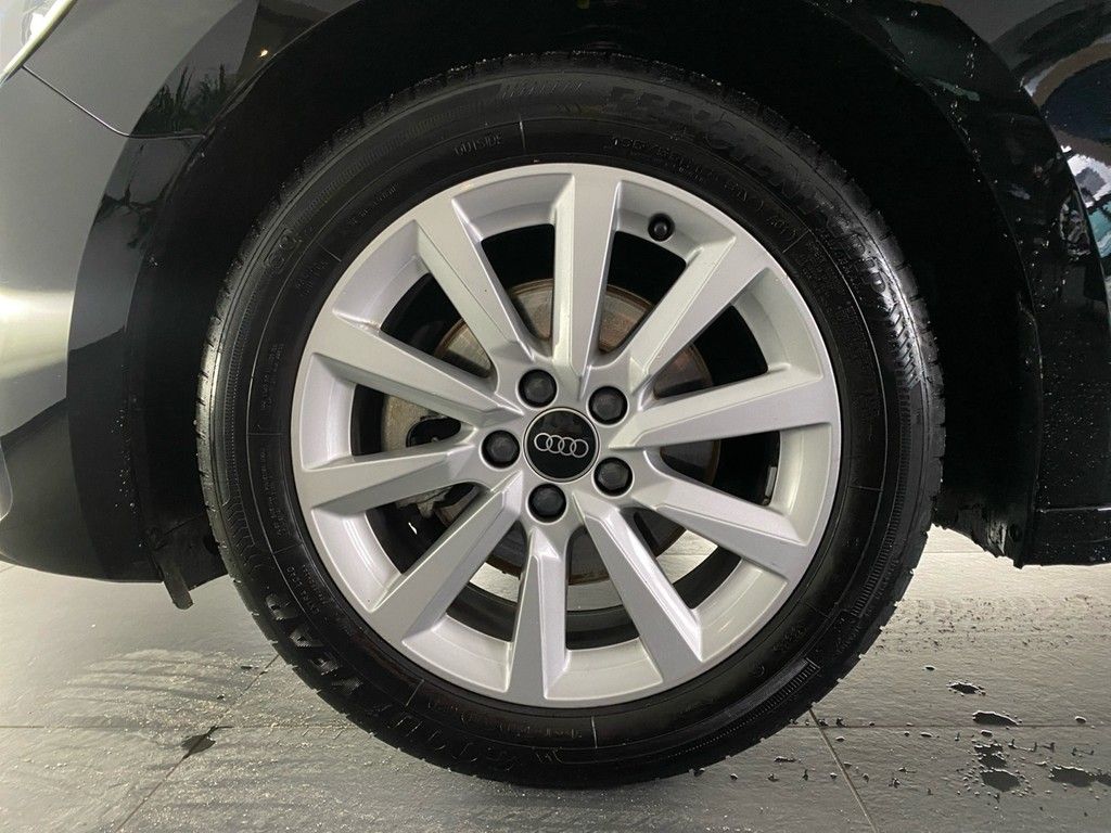 Audi A1 Sportback 30 TFSI advanced LED+CARPLAY+PRIVAC