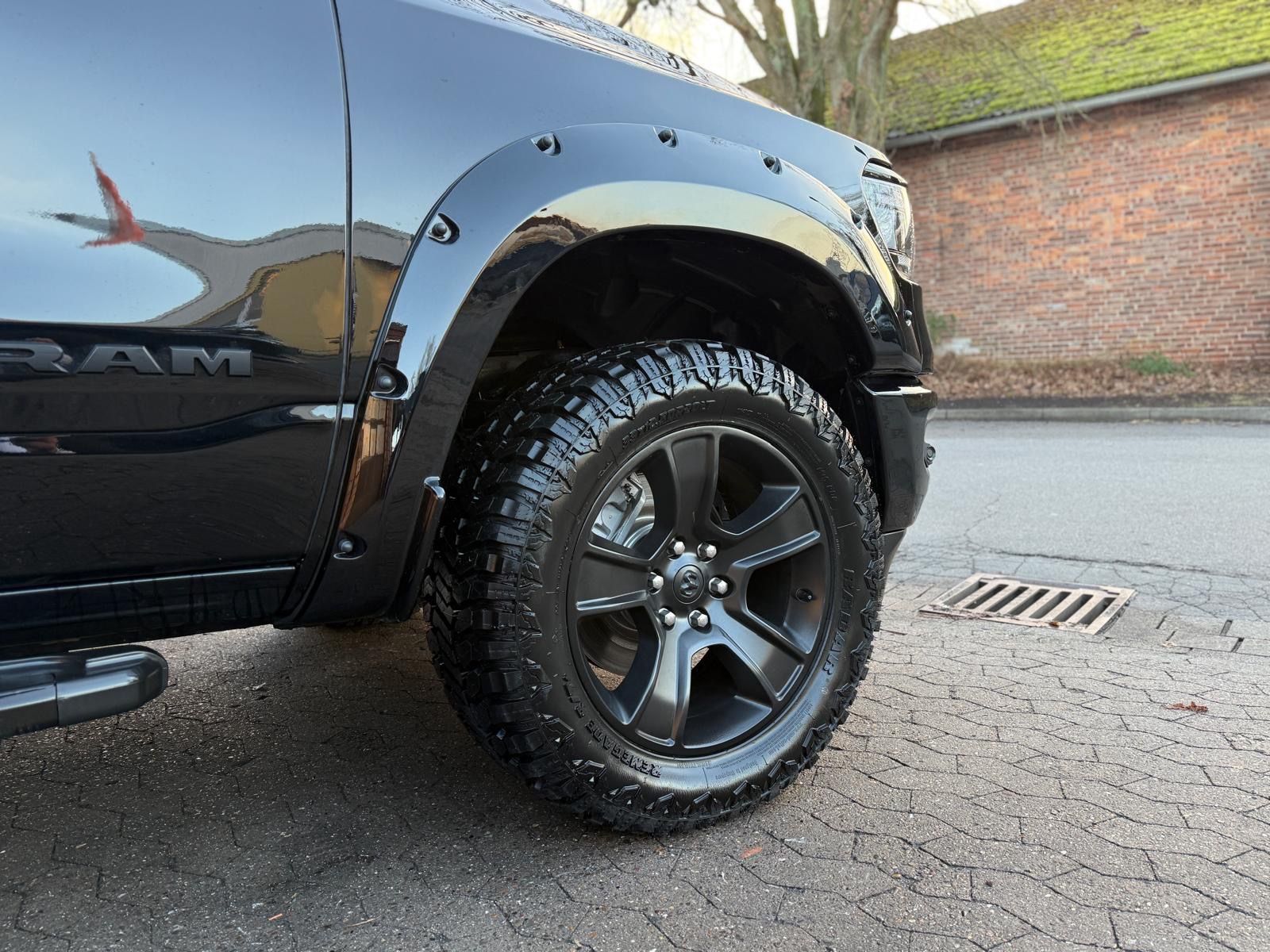 Dodge LPG*SPORT*NIGHT*OFFROAD*AHK*NAVI*BÜGEL*GARANTIE