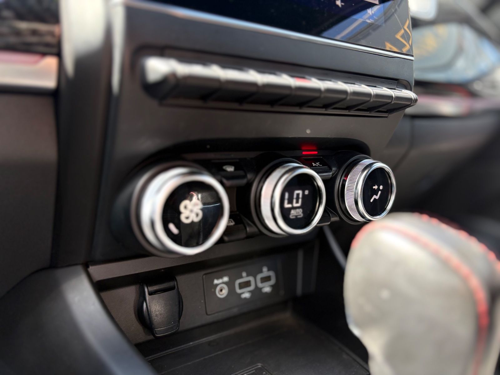 Renault ARKANA RS-LINE - Samsaru's Car Outlet