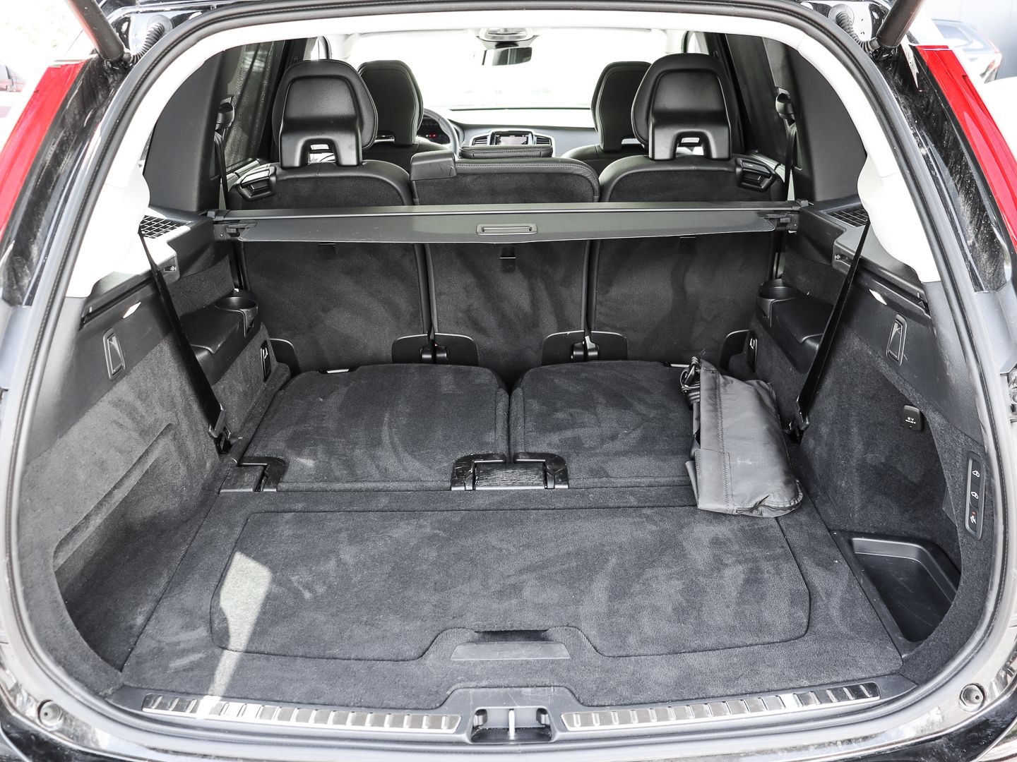 Volvo XC90 Plus Bright AWD B5 Diesel EU6d 7-Sitzer AD