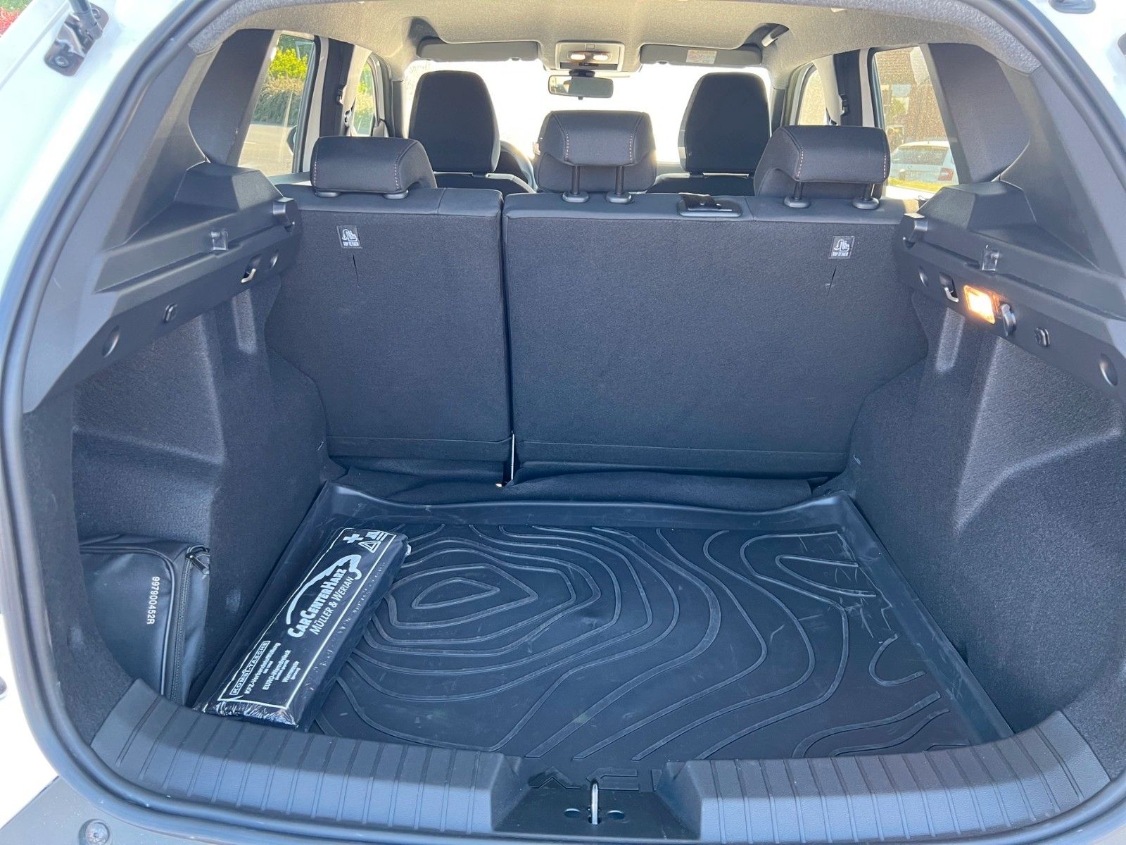Dacia Duster III Hybrid 140 Extreme - Samsaru's Car Outlet
