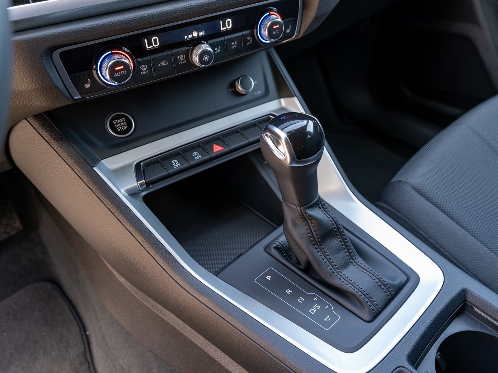 Audi Q3 40 TDI S line quattro - Samsaru's Car Outlet