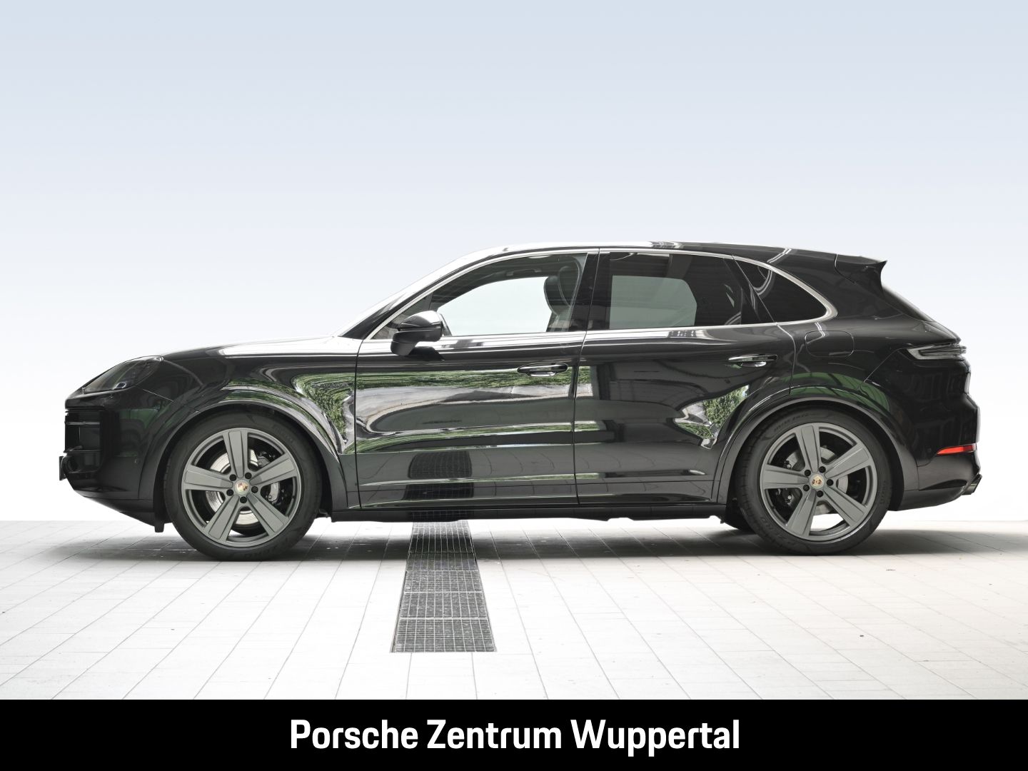 Porsche Cayenne E-Hybrid BOSE Panoramadach LED-Matrix