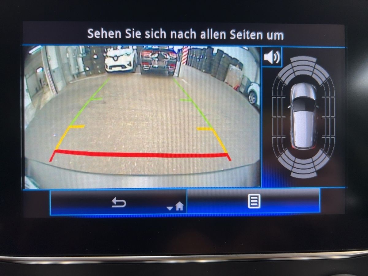 Renault Kadjar LIMITED DELUXE TCE 140 EDC - Samsaru's Car Outlet