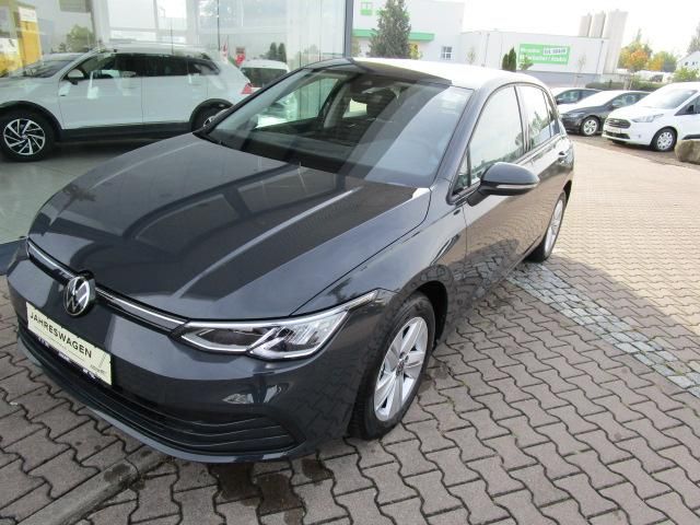 Volkswagen Golf LIFE 1.5 TSI - Samsaru's Car Outlet