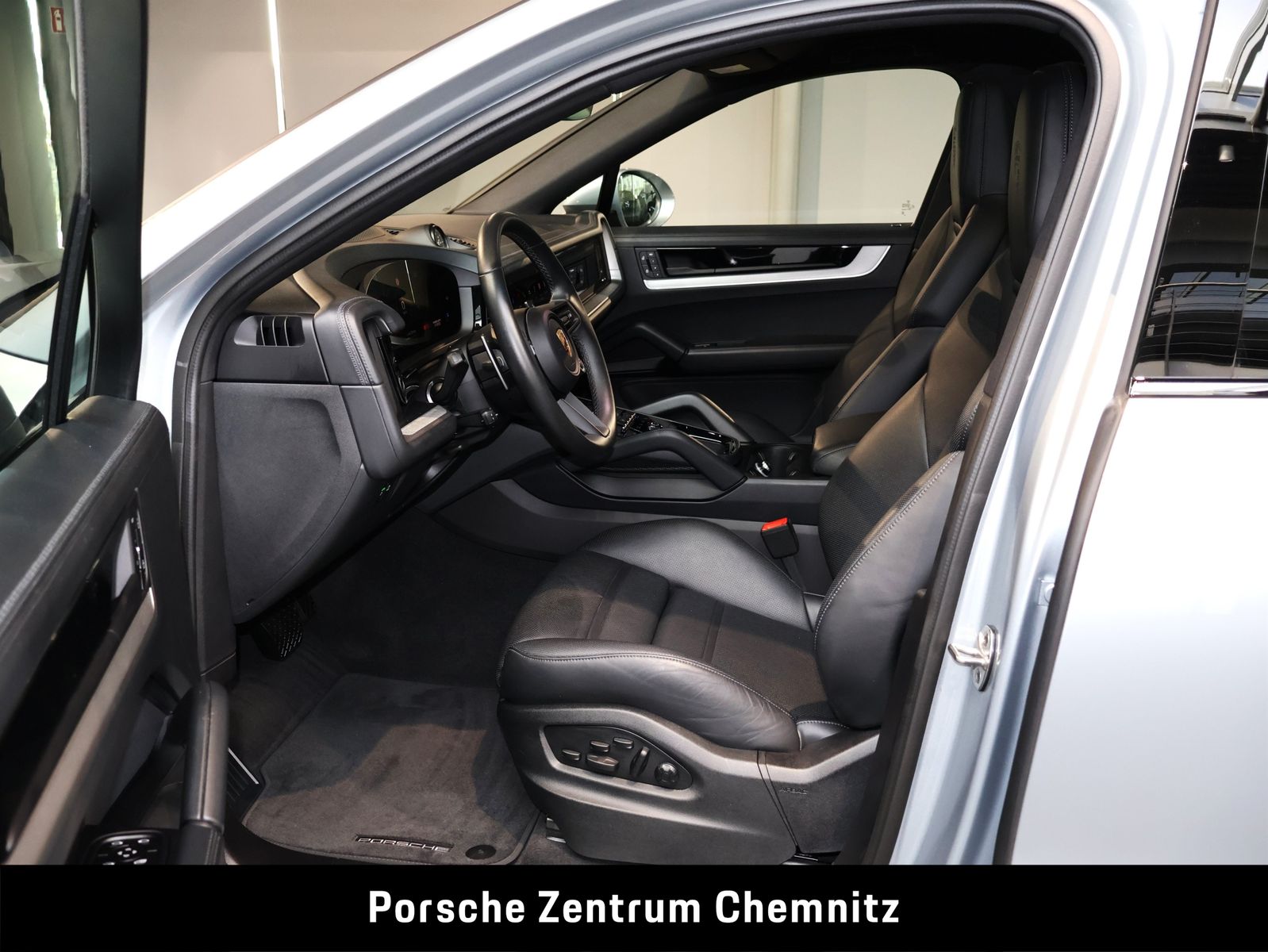Porsche Cayenne E-Hybrid Coupé Luft;4+1 Sitze;BOSE;AHZV