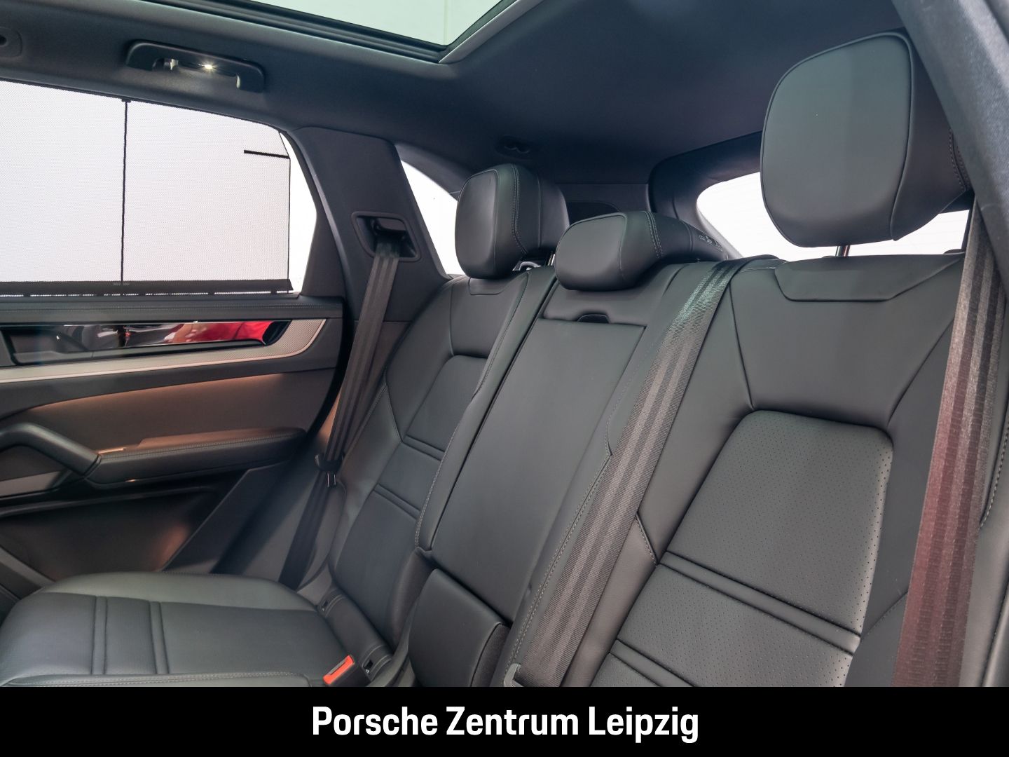 Porsche Cayenne S E-Hybrid PDCC Sitzlüftung InnoDrive He