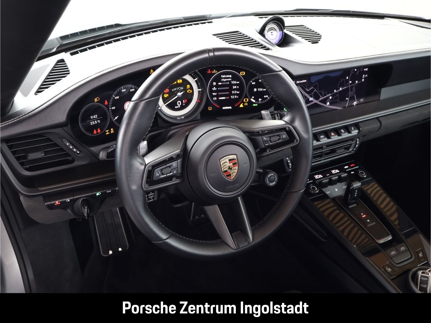 Porsche 992 (911) Targa 4 GTS, Hinterachslenkung, PA Sur