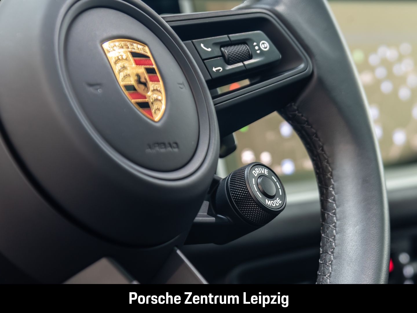 Porsche Cayenne E-Hybrid Coupe Massage el.AHK InnoDrive