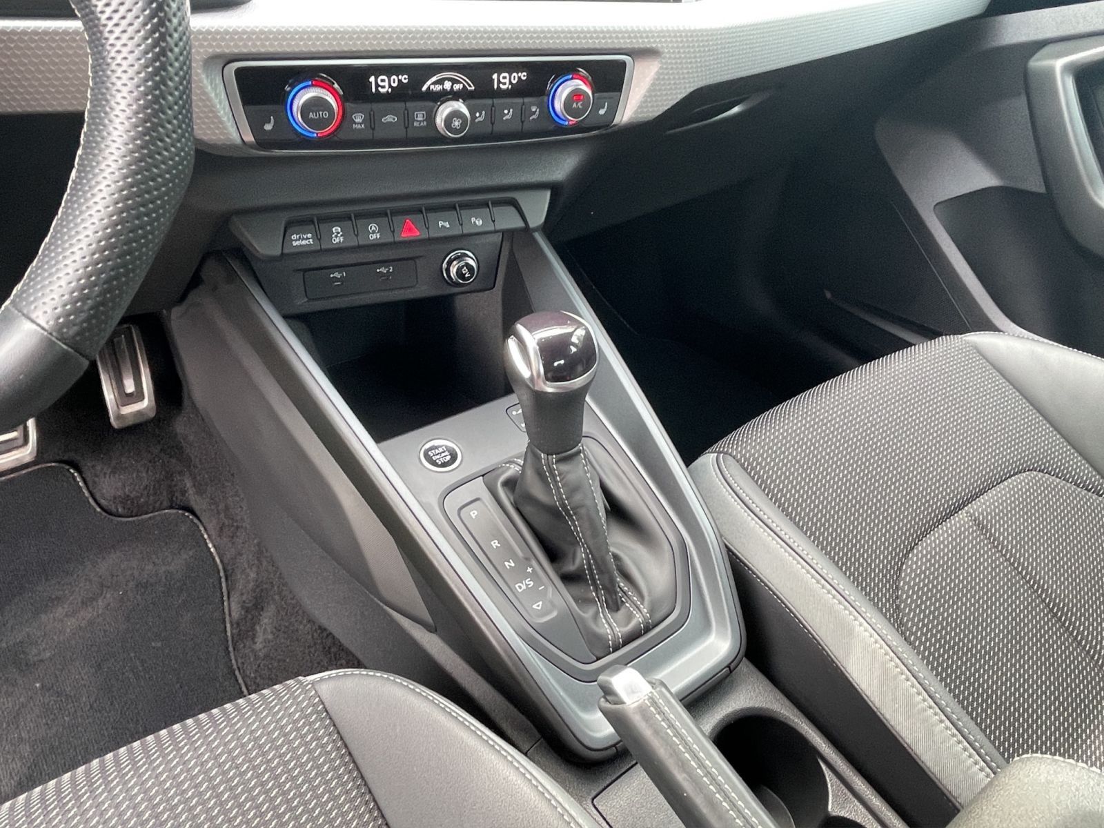 Audi A1 Sportback 35 TFSI S line LED Kamera Carplay